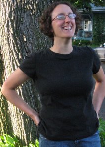 Hi - I'm Deanna - the mommy behind the Mommy Bowl