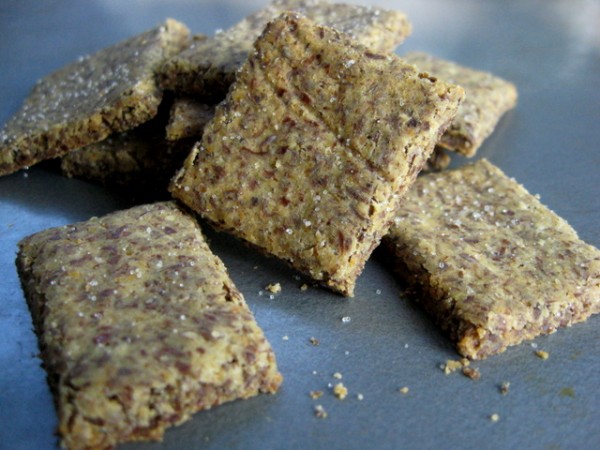 Hummus Cracker Goodness