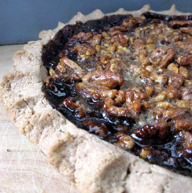 Delicious Walnut Pie