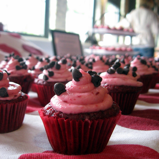 Just a few of the 160 mini cupcakes